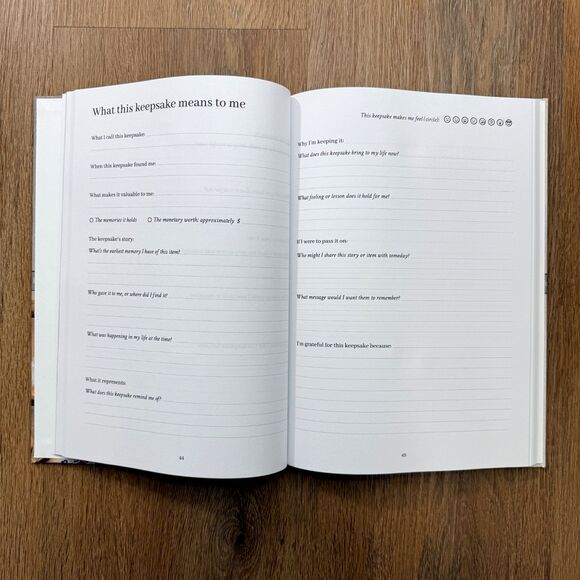 Keepsake Stories: A Guided Journal for Cherished & Remembered Keepsakes - Picture 5 of 9